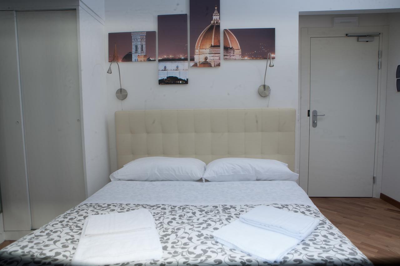 Le Tre Lune Suites Florenz Exterior foto